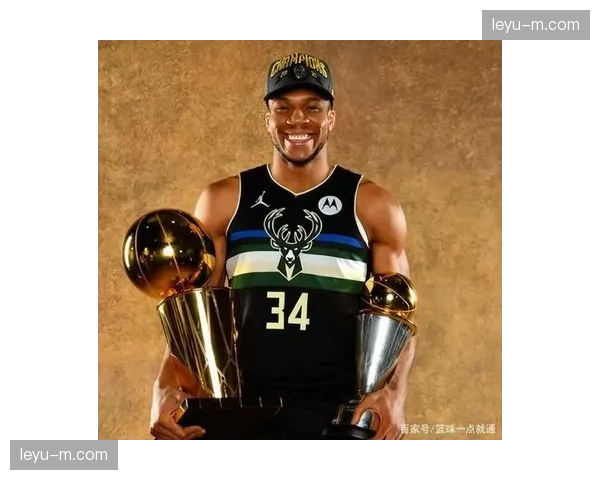 通讯：NBA官方举办首届“青少年教练战术研讨会”，强调基础配合